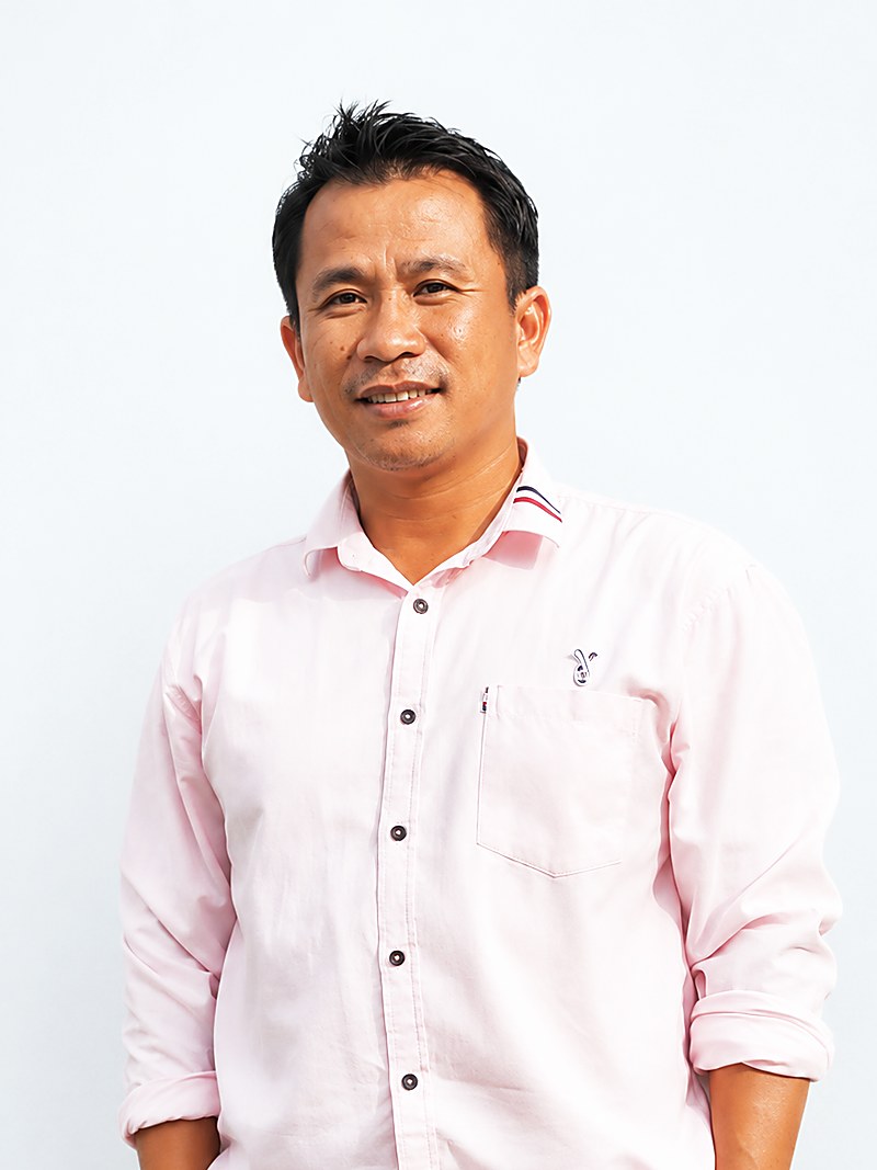 Coach Nai, тренер по футболу